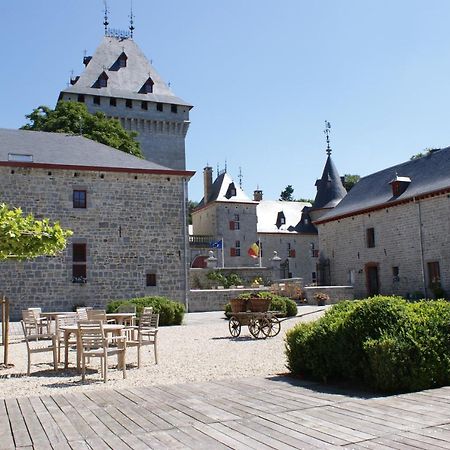Chateau Jemeppe มาร์ช-อ็อง-เฟเมน ภายนอก รูปภาพ