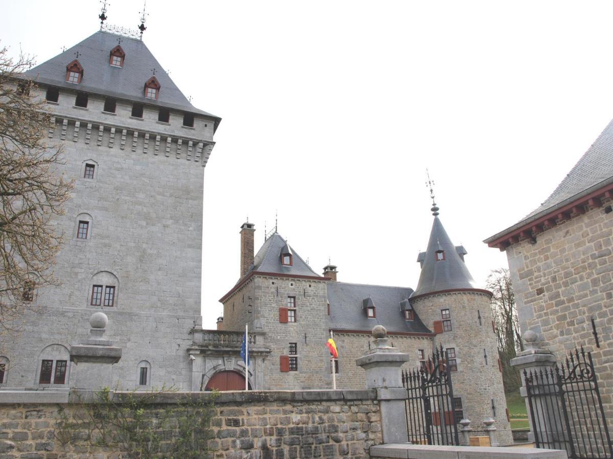 Chateau Jemeppe มาร์ช-อ็อง-เฟเมน ภายนอก รูปภาพ