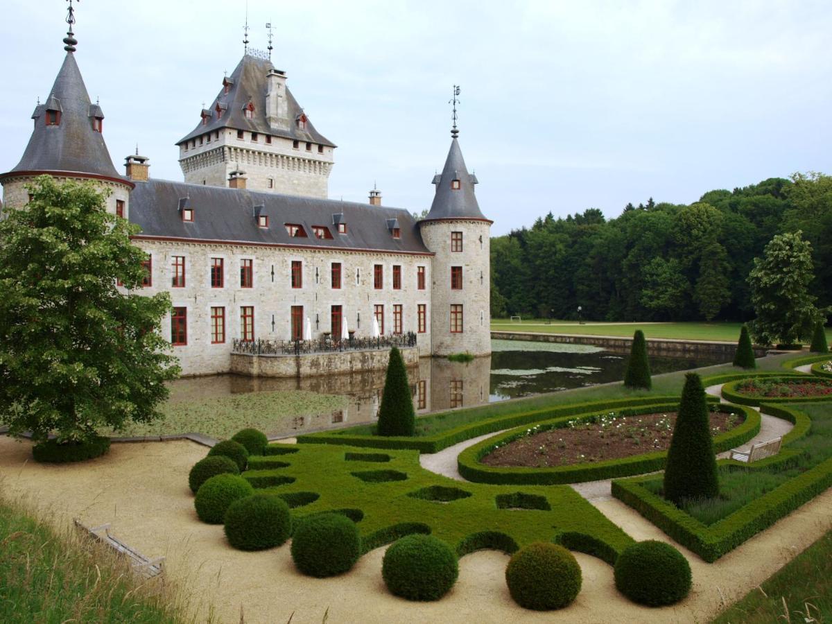 Chateau Jemeppe มาร์ช-อ็อง-เฟเมน ภายนอก รูปภาพ