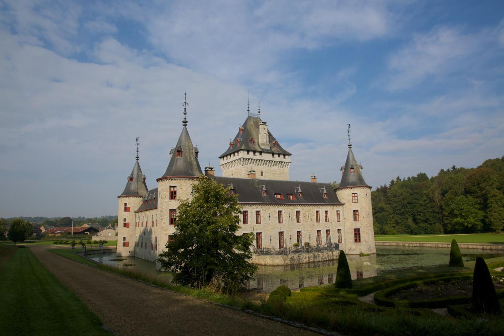 Chateau Jemeppe มาร์ช-อ็อง-เฟเมน ภายนอก รูปภาพ